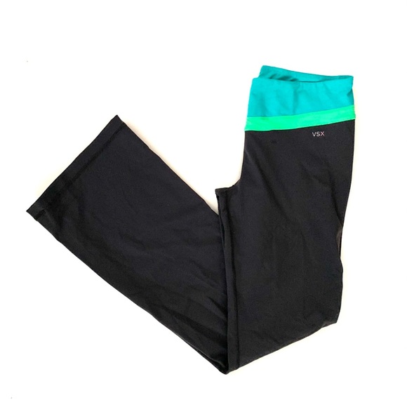 ⚡️SOLD⚡️VSX Yoga Pants